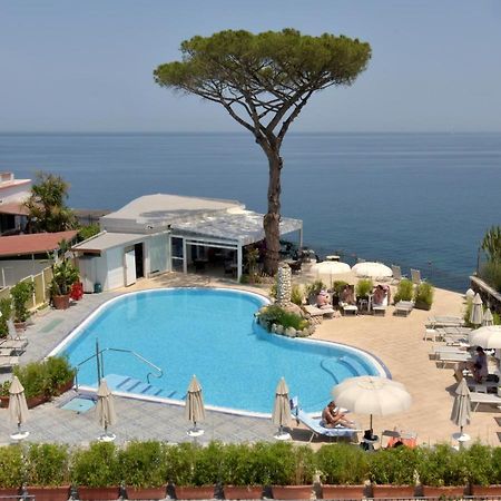 Hotel L'Approdo Casamicciola Terme Luaran gambar
