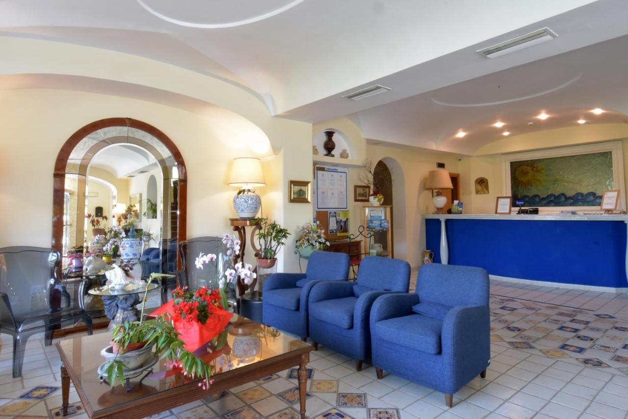Hotel L'Approdo Casamicciola Terme Luaran gambar