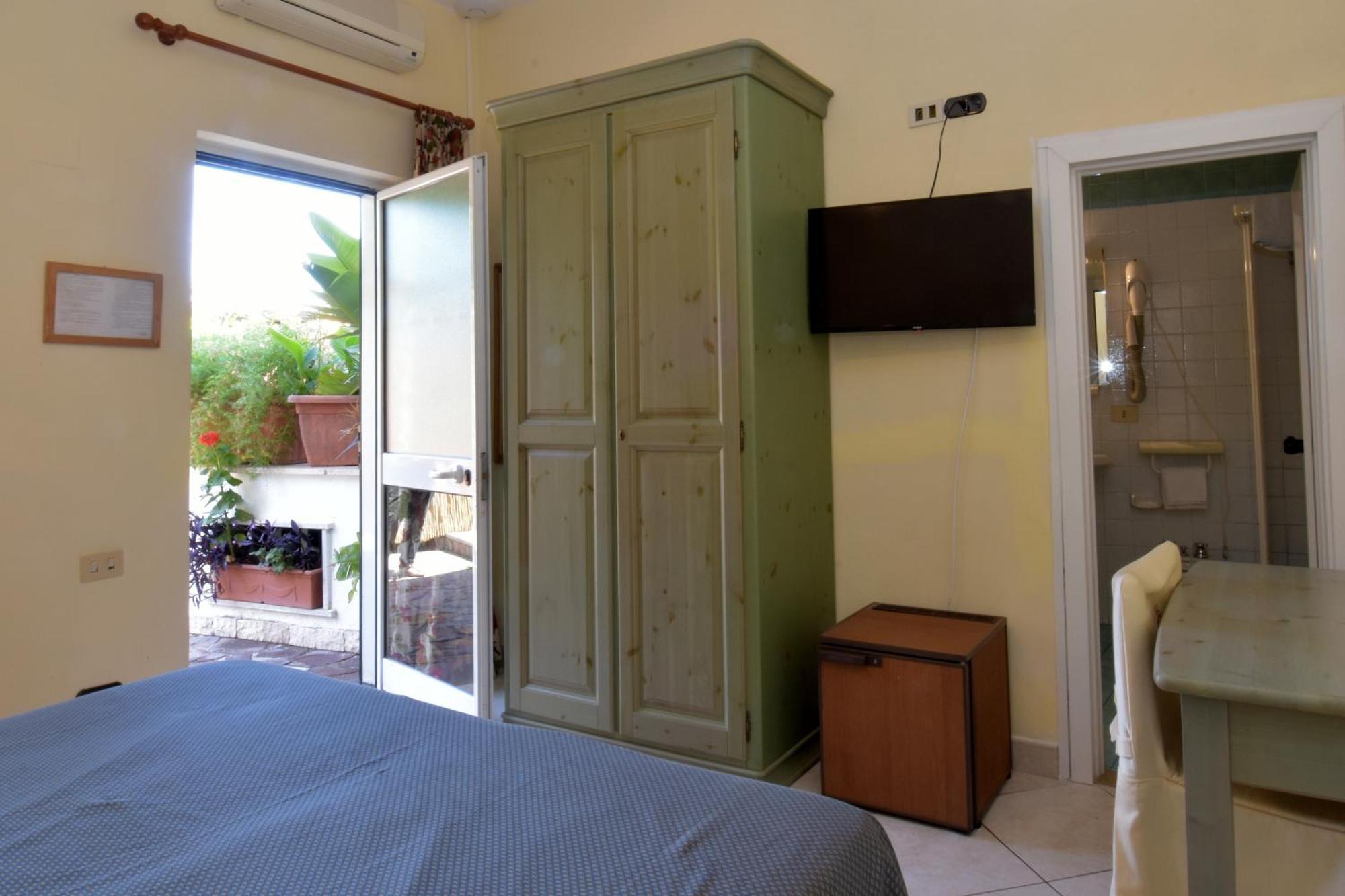 Hotel L'Approdo Casamicciola Terme Luaran gambar