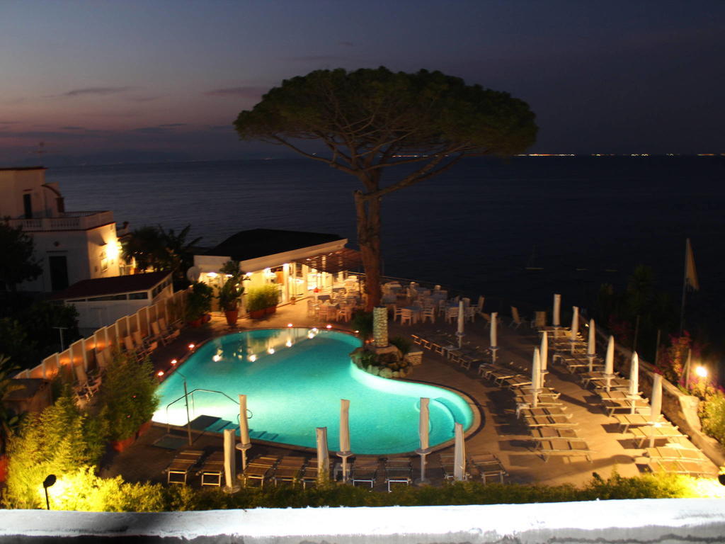Hotel L'Approdo Casamicciola Terme Luaran gambar